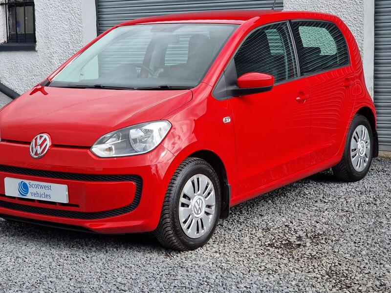 VOLKSWAGEN UP