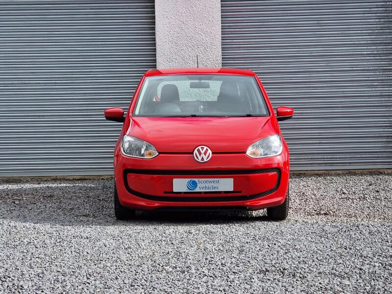 VOLKSWAGEN UP