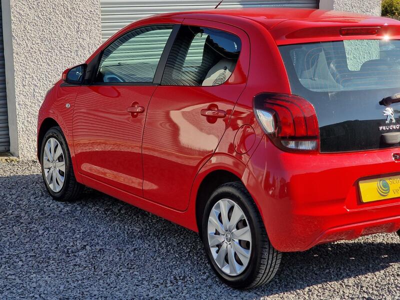 PEUGEOT 108