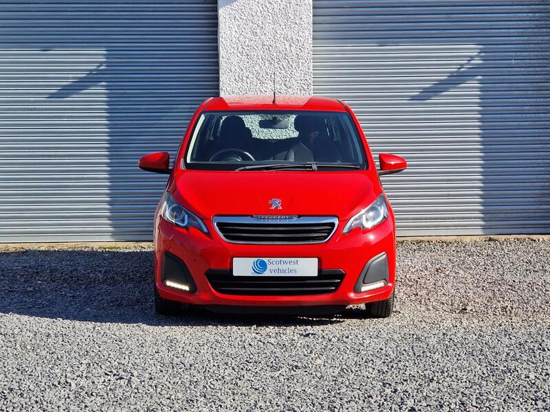 PEUGEOT 108