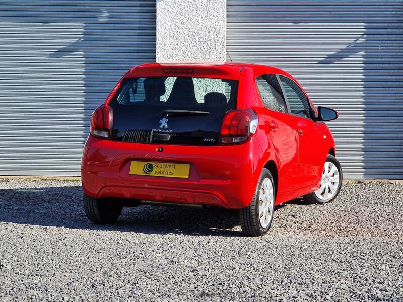 PEUGEOT 108