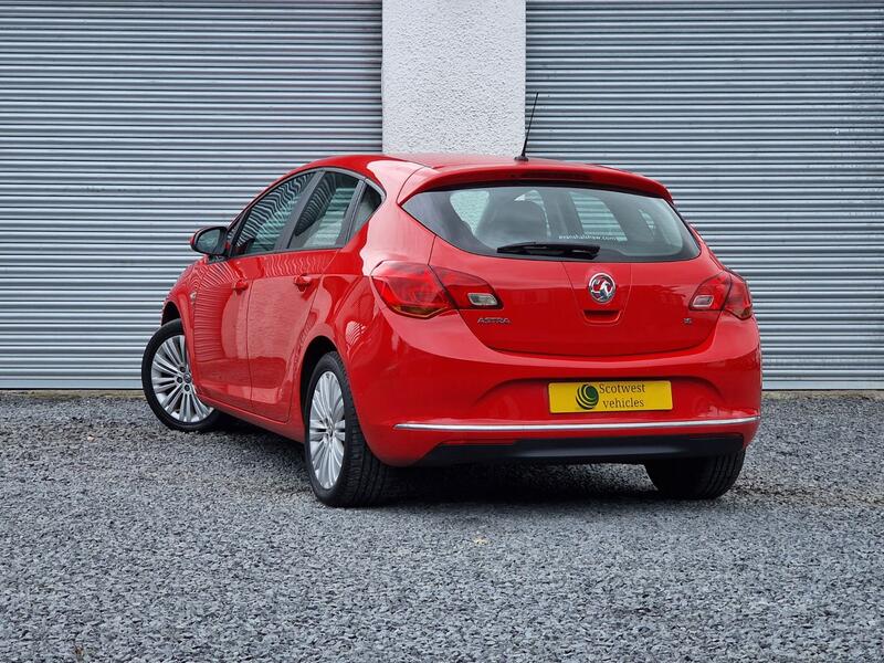 VAUXHALL ASTRA