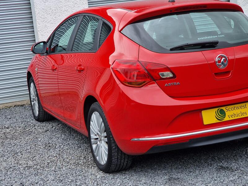 VAUXHALL ASTRA