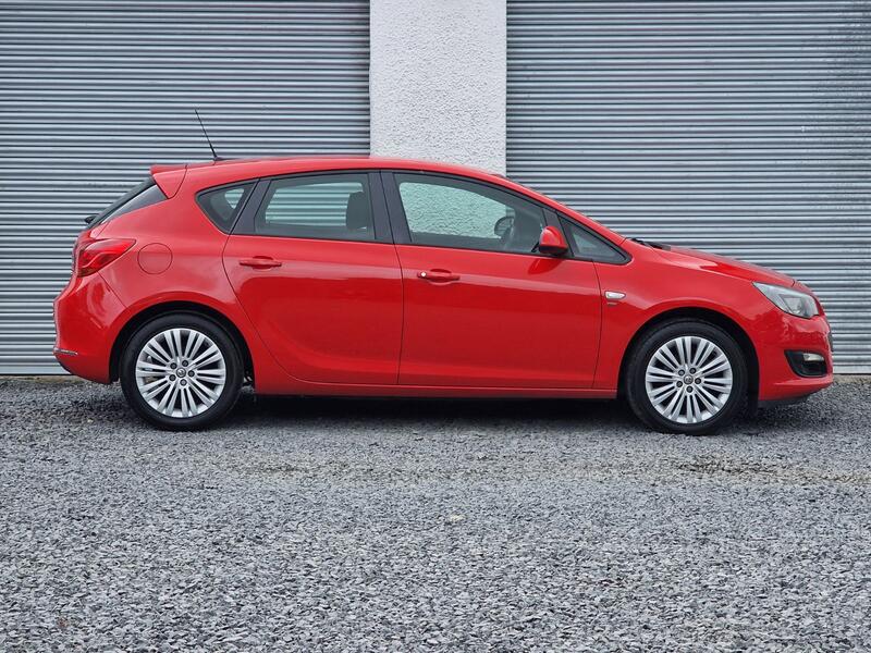 VAUXHALL ASTRA