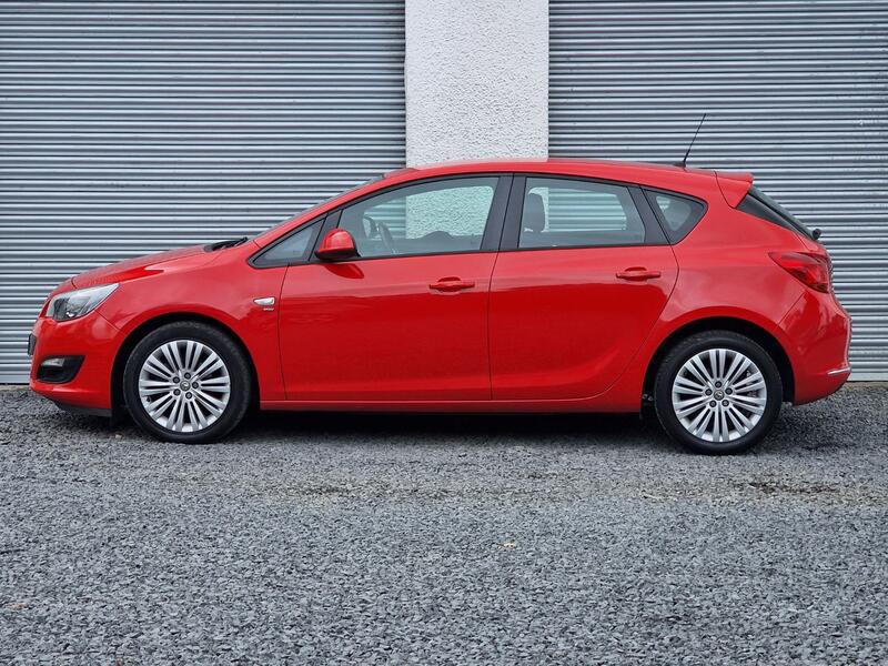 VAUXHALL ASTRA