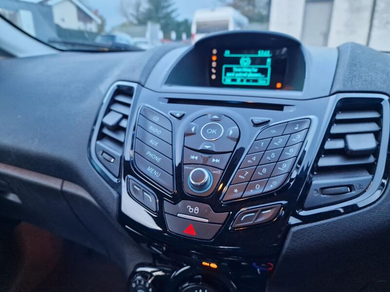FORD FIESTA
