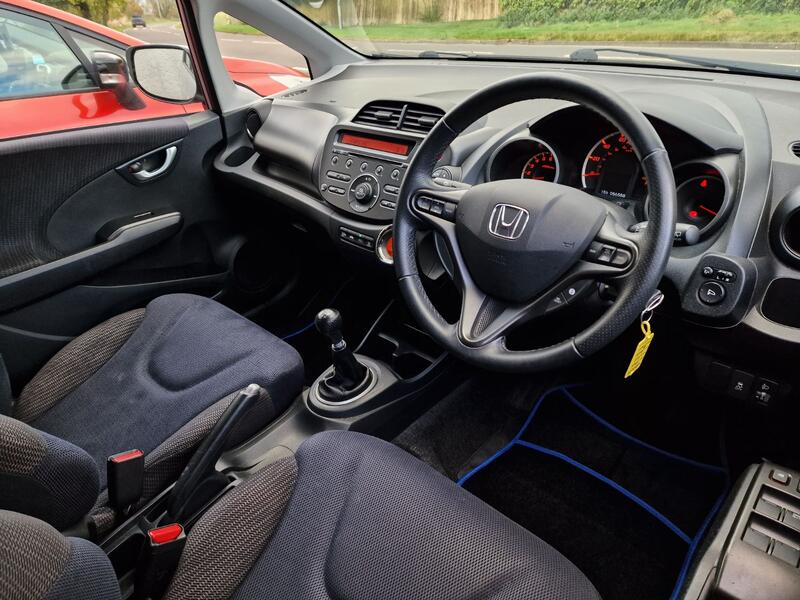 HONDA JAZZ