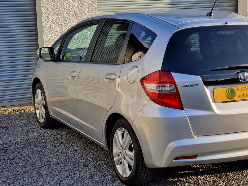 HONDA JAZZ