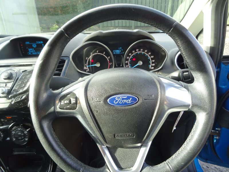 FORD FIESTA