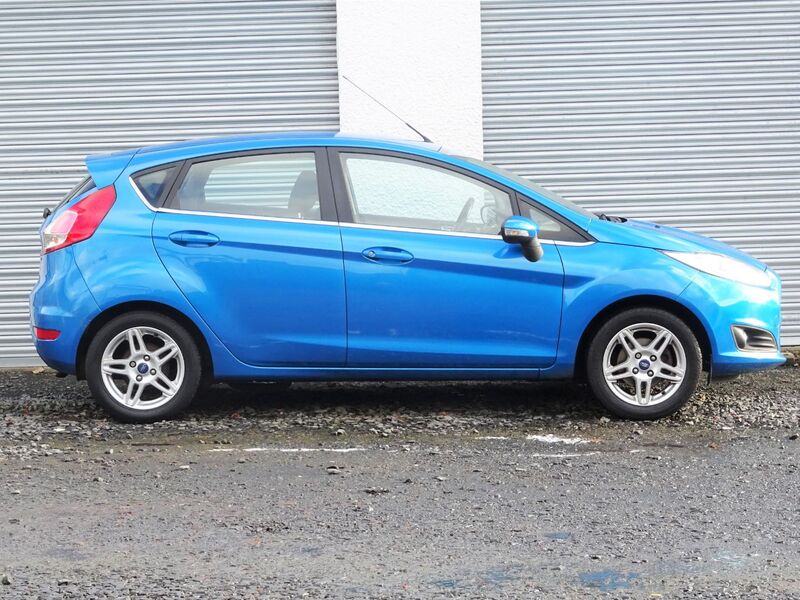 FORD FIESTA